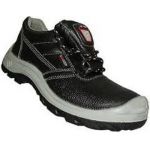 Hillson Soccer Black Safety Shoes ,Size 9